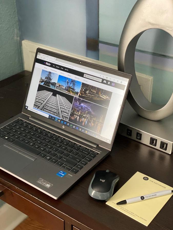 The Exchange Hotel Αγία Πετρούπολη Εξωτερικό φωτογραφία